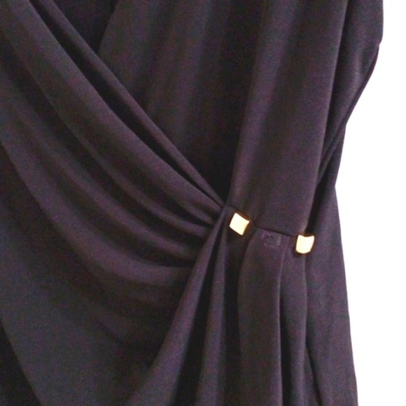 Calvin Klein BLACK Sophisticated V-Drop CAREER Top BLACK Sleeveless Gold Sz S - Picture 9 of 12